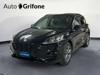 Usata Ford Kuga 120 CV (88 kW) 2020 Nero SUV