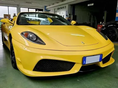 Usata Ferrari F430 489 CV (359 kW) 2008 Giallo Cabrio