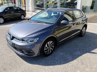 Usata VW Polo Style 95 CV (69 kW) 2022 Grigio Berlina
