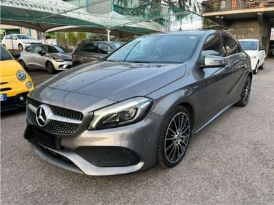 Usata Mercedes A180 Premium 109 CV (80 kW) 2018 Grigio Berlina