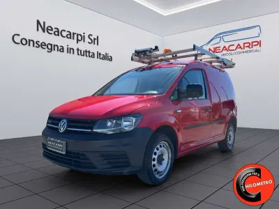 Usata VW Caddy 122 CV (89 kW) 2017 Rosso Monovolume