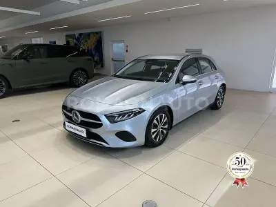 Usata Mercedes A180 Advanced 116 CV (85 kW) 2025 Grigio Utilitaria