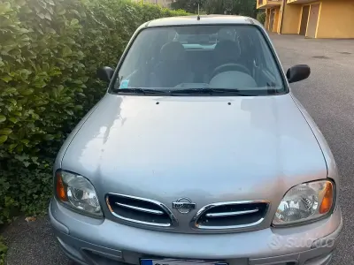 Usata Nissan Micra 60 CV (44 kW) 2002 Grigio Utilitaria