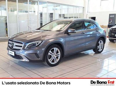 Mercedes GLA220