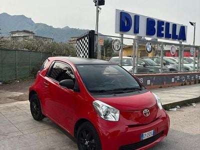 Usata Toyota iQ 2013 Nero Utilitaria