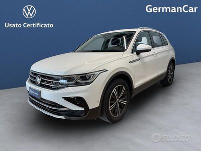 Usata 2020 VW Tiguan Elegance SUV | 26.500 € (Cara)