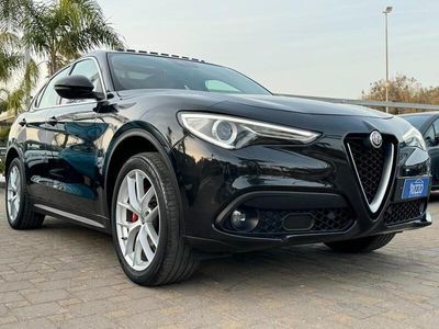 usata Alfa Romeo Stelvio 2.2Mjt 210Cv AT8 Q4 Executive Tetto Pelle Navi