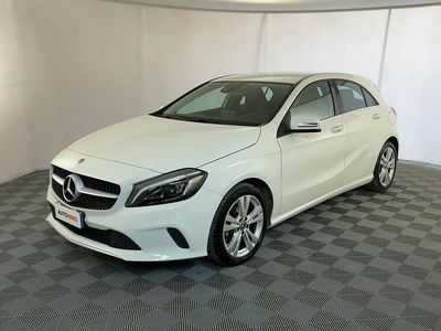 Usata Mercedes A180 110 CV (80 kW) 2018 Bianco