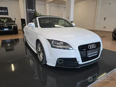 Usata Audi TT Roadster S-Line 170 CV (125 kW) 2012 Bianco Cabrio