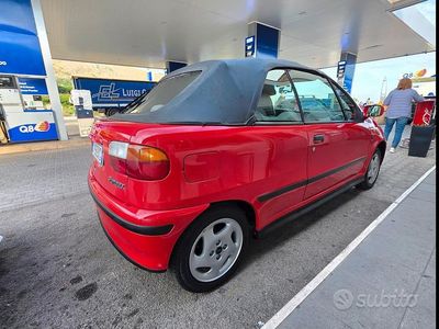 Usata Fiat Punto Cabriolet 60 CV (44 kW) 1995 Rosso Cabrio