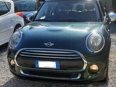 Occasion Mini Cooper D 112 ch (82 kW) 2015 Vert Citadine