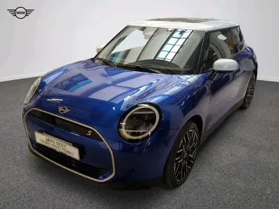 Nuova Mini Cooper SE Favoured 160 kW (218 CV) 2025 Blu/azzurro Utilitaria