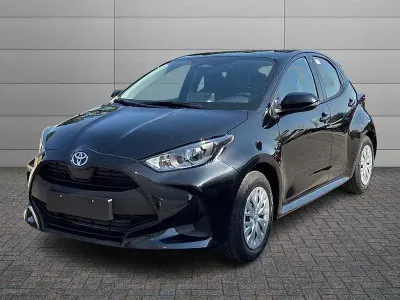 Nuova Toyota Yaris Hybrid 116 CV (85 kW) 2026 Nero Berlina
