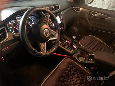 Gebraucht Nissan Qashqai 116 PS (85 kW) 2018 Weiß SUV