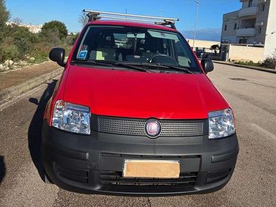 Usata Fiat Panda Dynamic 75 CV (55 kW) 2010 Rosso Utilitaria