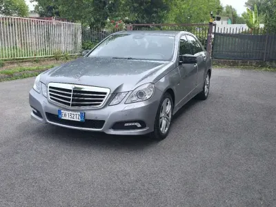 Gebraucht Mercedes E350 Avantgarde 211 PS (155 kW) 2011 Limousine