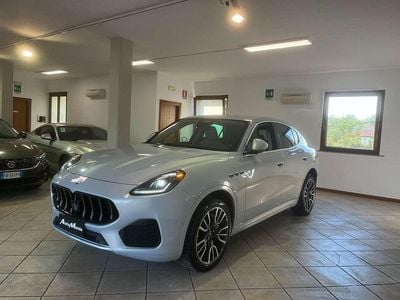 Begagnad Maserati Grecale GT 300 HK (220 kW) 2023 Vit SUV