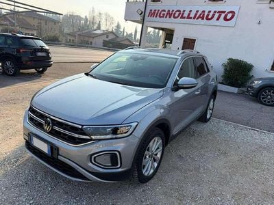 Usata VW T-Roc Style 110 CV (80 kW) 2022 Grigio SUV