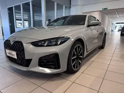 Usata BMW 420 M Sport 190 CV (139 kW) 2025 Grigio Berlina