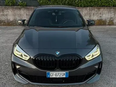 Usata BMW 118 M Sport 150 CV (110 kW) 2021 Grigio Utilitaria
