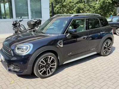 Usata Mini Cooper S Countryman Business 178 CV (130 kW) 2021 Nero SUV