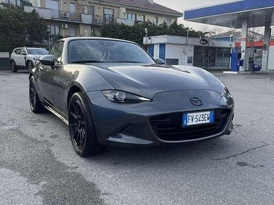 Usata Mazda MX5 Inclusive 184 CV (135 kW) 2019 Grigio Cabrio