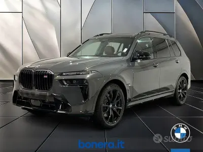 Nuova BMW X7 M Sport 530 CV (389 kW) 2025 Grigio SUV
