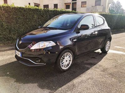 usata Lancia Ypsilon 1.2 Gold 69cv