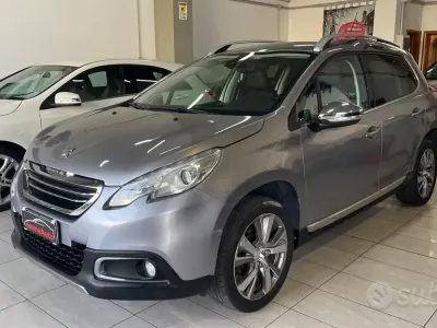 Usata Peugeot 2008 Allure 99 CV (72 kW) 2016 Grigio SUV