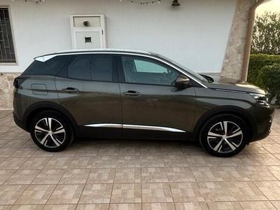 Usata Peugeot 3008 Allure 131 CV (96 kW) 2019 Grigio SUV