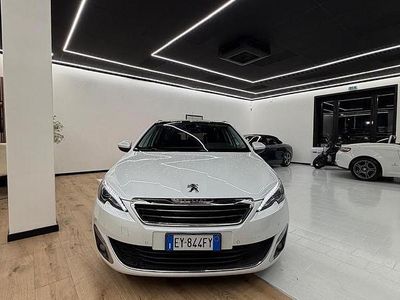 Usata Peugeot 308 Allure 150 CV (110 kW) 2016 Bianco Station wagon