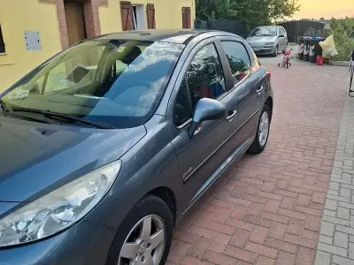 Usata Peugeot 207 73 CV (53 kW) 2009 Grigio Berlina