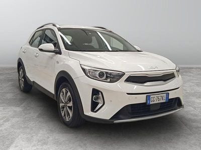 Bianco Usata 2021 Kia Stonic Style SUV | 13.900 € (Buon prezzo)