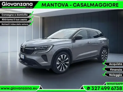 Usata Renault Austral Techno 199 CV (146 kW) 2023 Grigio SUV