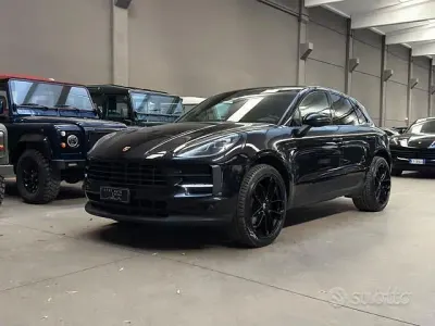 Usata Porsche Macan 245 CV (180 kW) 2019 Nero metallizzato SUV