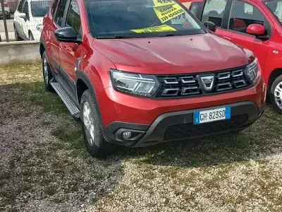 Usata Dacia Duster Prestige 116 CV (85 kW) 2022 Rosso SUV