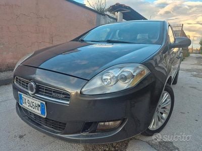 Usata Fiat Bravo 119 CV (87 kW) 2010 Grigio Utilitaria