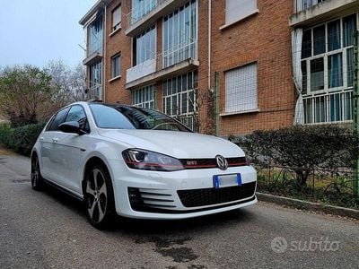Usata VW Golf VII GTI 300 CV (220 kW) 2016 Bianco Berlina