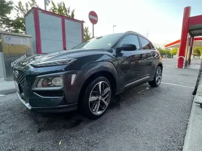 Usata Hyundai Kona Xpossible 120 CV (88 kW) 2018 Grigio SUV