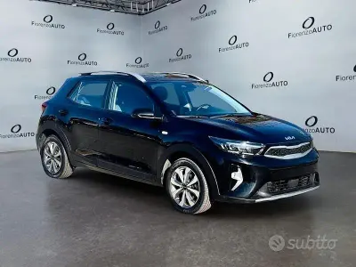 Usata Kia Stonic Style 84 CV (61 kW) 2023 Nero SUV