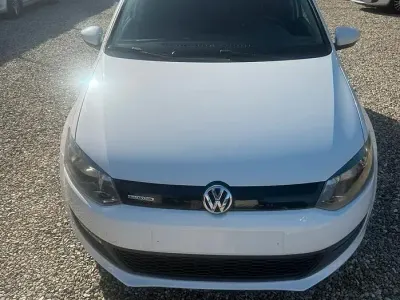Usata VW Polo Highline 90 CV (66 kW) 2012 Bianco Utilitaria