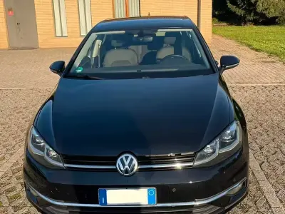 Usata VW Golf VII 116 CV (85 kW) 2017 Nero Berlina