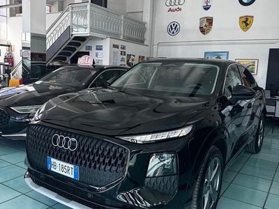 Ny Audi Q3 Sportback Advanced 151 HK (111 kW) 2026 Svart SUV