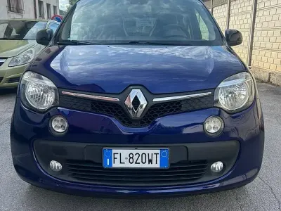 Usado Renault Twingo SE 69 HP (50 kW) 2017 Azul Citadino