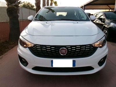 Usata Fiat Tipo Lounge 95 CV (69 kW) 2018 Bianco Berlina