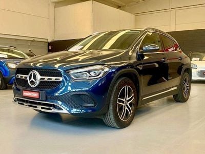 Mercedes GLA220