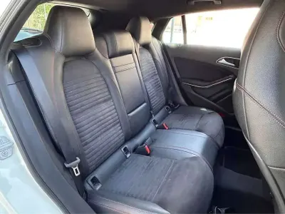 Usata Mercedes CLA200 Shooting Brake Premium 136 CV (100 kW) 2015 Bianco Station wagon