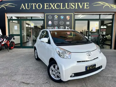 Usata Toyota iQ 68 CV (50 kW) 2012 Bianco Utilitaria