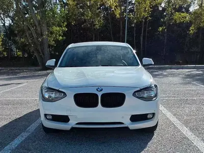 Usata BMW 120 184 CV (135 kW) 2013 Bianco Utilitaria