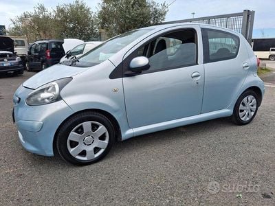 Usata Toyota Aygo 67 CV (49 kW) 2008 Grigio Utilitaria